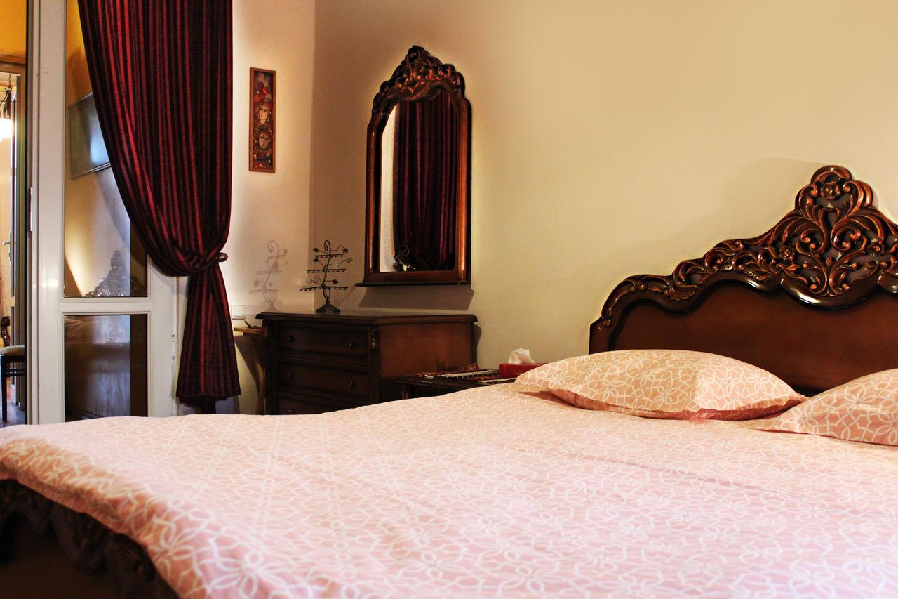 Vivid 2 Bedroom Apt. Yerevan Ngoại thất bức ảnh